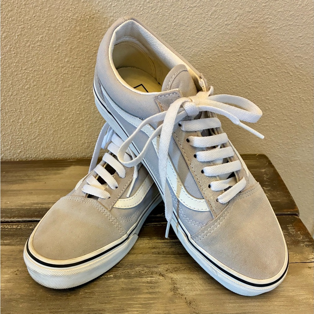 Vans Women’s Old Skool Gray Dawn  Suede Sneakers Sz 7.5